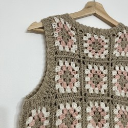 Chaleco Granny Sin Mangas Beige