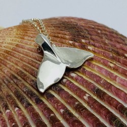 Collar Plata Cola de Ballena