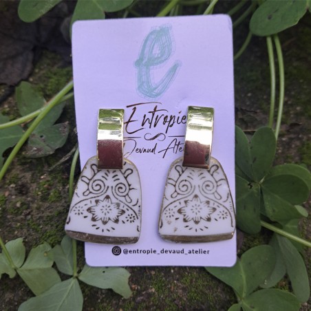 Aros Porcelana Inglesa, diseños dorados