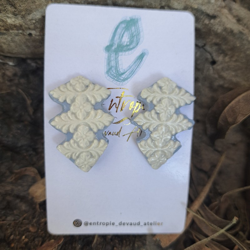 Aros Porcelana Diseño en Relieve