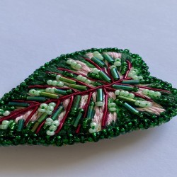 Prendedor de Hoja / Sagitada