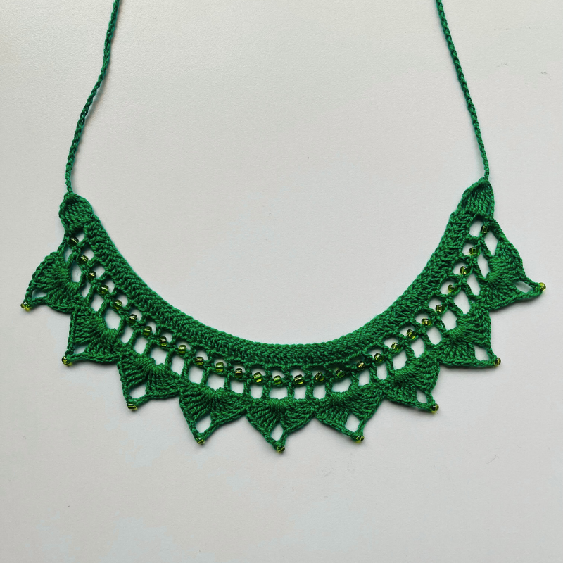 Collar Raíz Verde