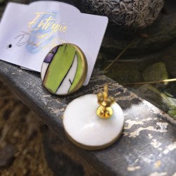 Aros con hojas verdes