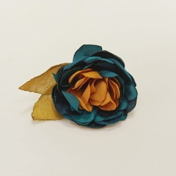 Pin Carmen flor chica...