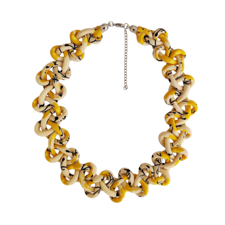 Collar estampado amarillo