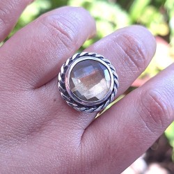 Anillo Cuarzo Limón borde trenza plata