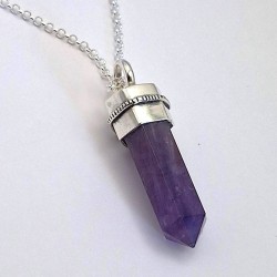Punta Amatista línea martillada colgante plata