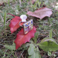 Anillo cuadrado de flores