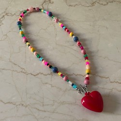 Collar colores y Corazón...