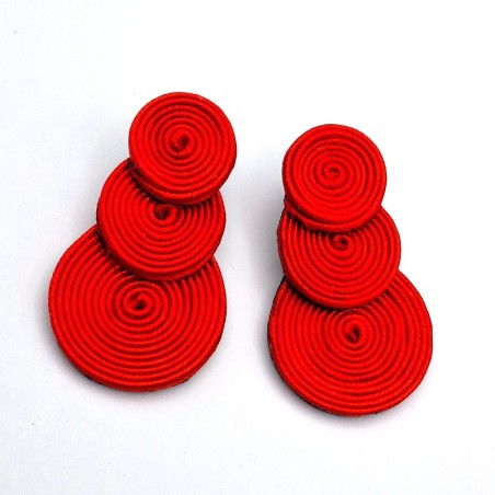 Aros triple círculo rojo soutache