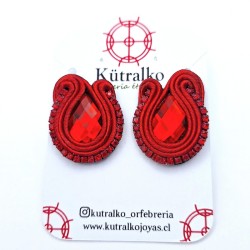 Aros gota rojo soutache