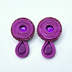 Aros círculo con gota magenta soutache