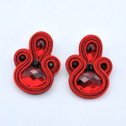 Aros gota y oval rojo soutache