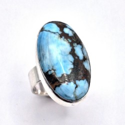 Anillo Turquesa magnesita oval plata