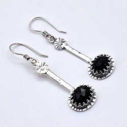 Aros Ónix negro palitos plata