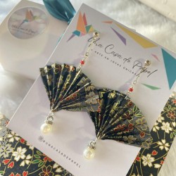 Aros origami abanico mediano perla