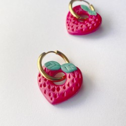 Aro Huggie Charm Frutilla