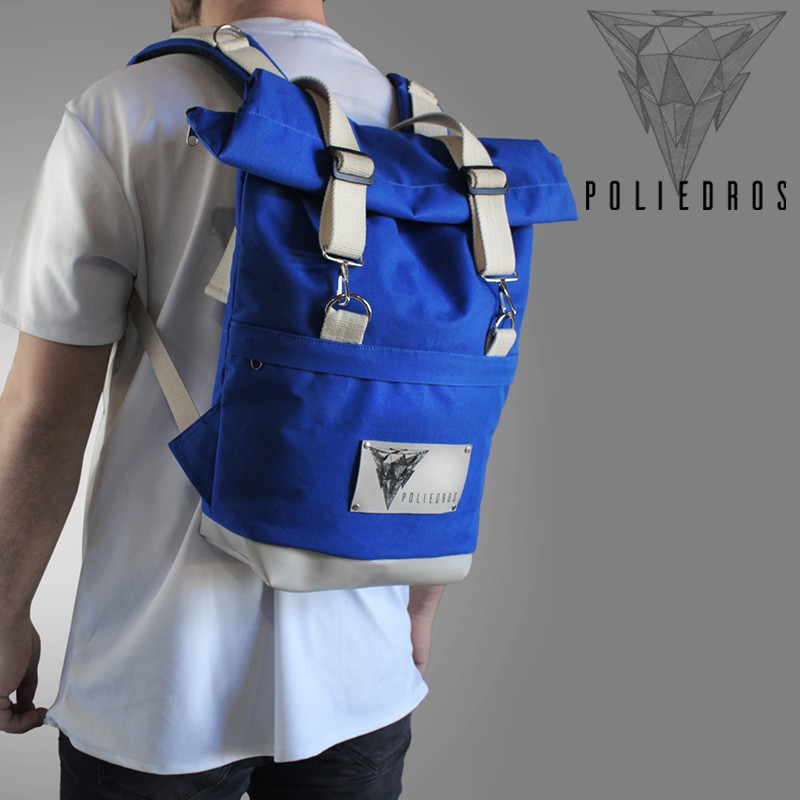 Mochila rolltop azul rey