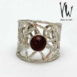 Anillo Coral Granate