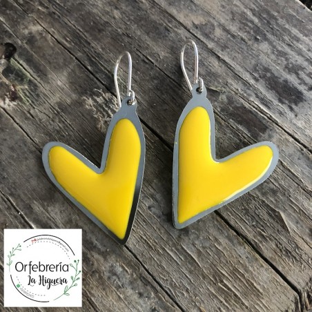 Aro corazón amarillo