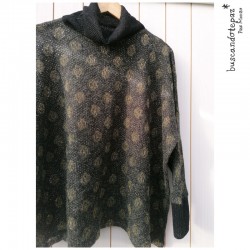 Chaleco Poncho Raffaela Lunares