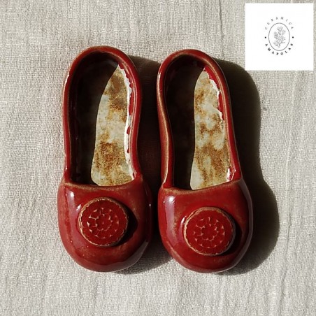 Par zapatitos rojos